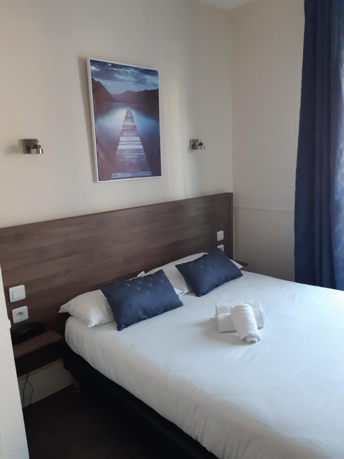 Logis Hostellerie Du Cheval Blanc Sainte-Maure-de-Touraine Εξωτερικό φωτογραφία