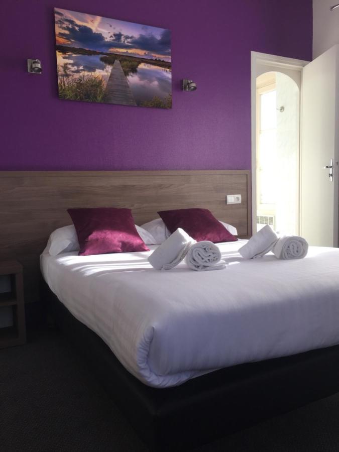 Logis Hostellerie Du Cheval Blanc Sainte-Maure-de-Touraine Εξωτερικό φωτογραφία