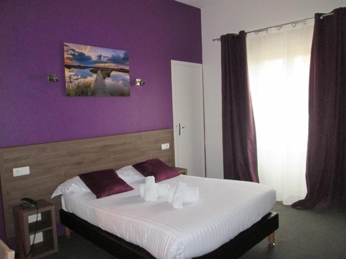Logis Hostellerie Du Cheval Blanc Sainte-Maure-de-Touraine Εξωτερικό φωτογραφία