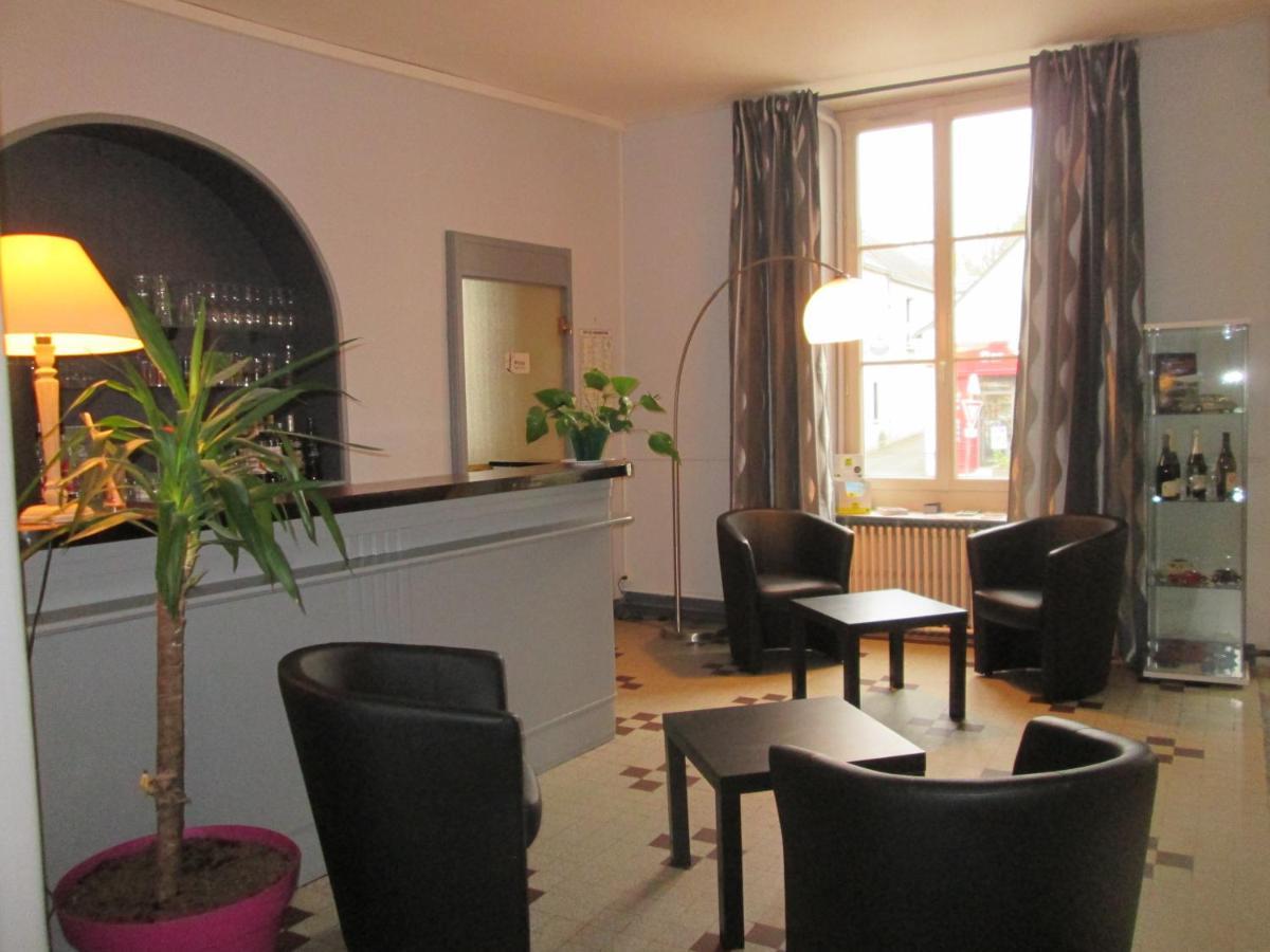 Logis Hostellerie Du Cheval Blanc Sainte-Maure-de-Touraine Εξωτερικό φωτογραφία