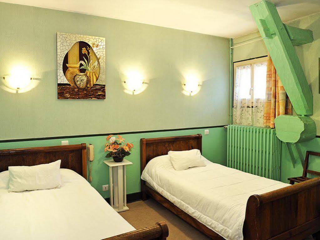 Logis Hostellerie Du Cheval Blanc Sainte-Maure-de-Touraine Εξωτερικό φωτογραφία