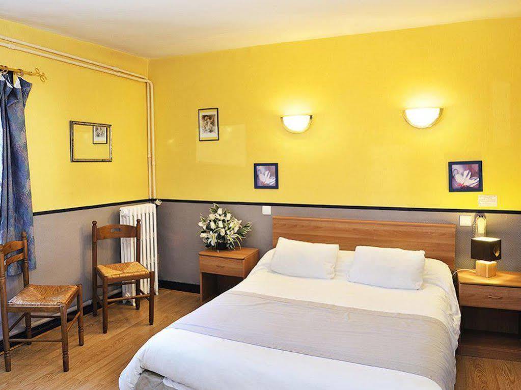 Logis Hostellerie Du Cheval Blanc Sainte-Maure-de-Touraine Εξωτερικό φωτογραφία