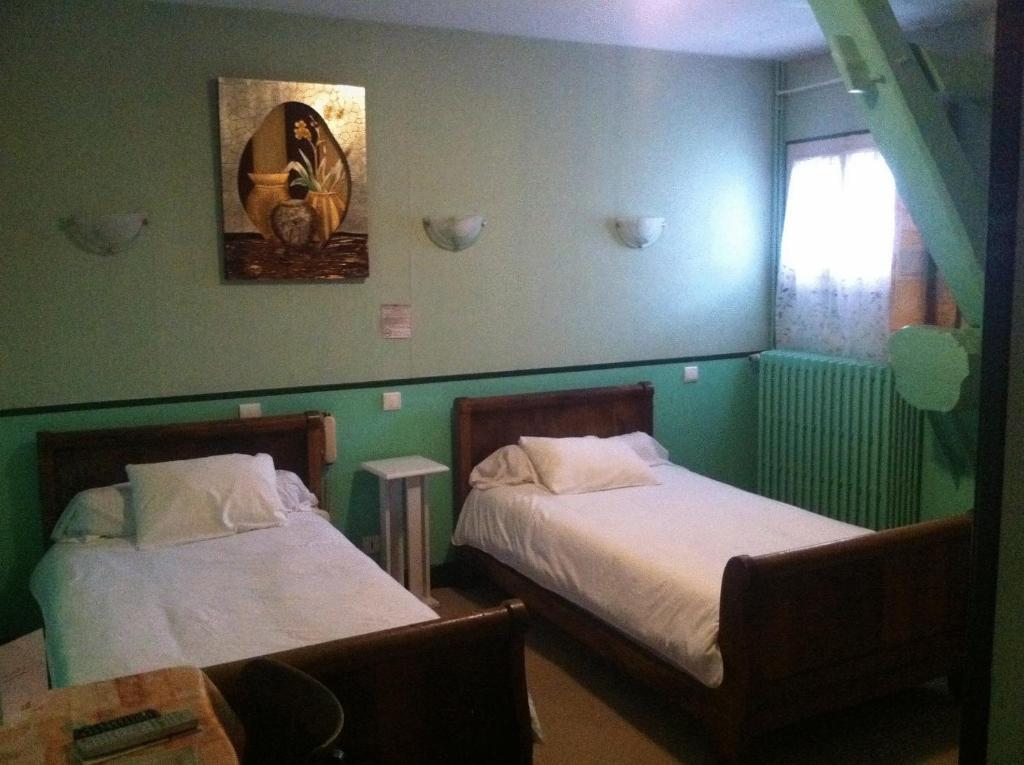 Logis Hostellerie Du Cheval Blanc Sainte-Maure-de-Touraine Δωμάτιο φωτογραφία